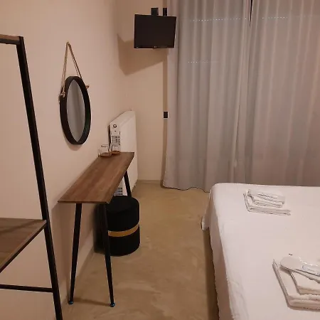 Cabo فندق أغيا ترياس