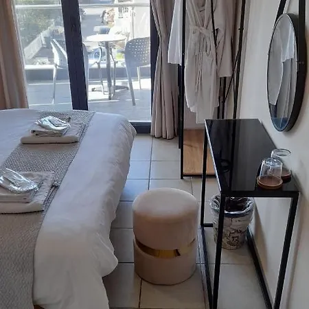 Cabo Hotel Agia Triada (Thessaloniki)