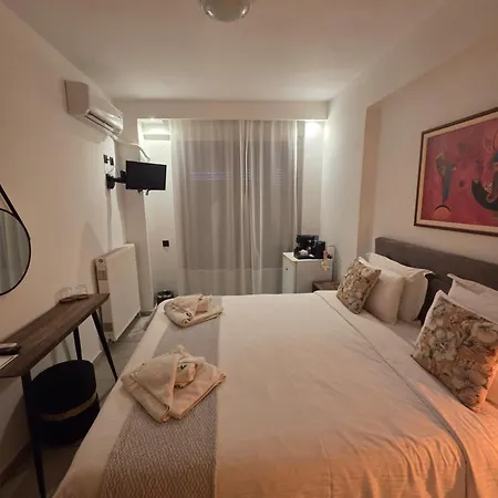 Cabo Hotel 3*